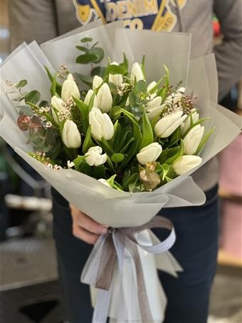 Beyaz Lale Buketi