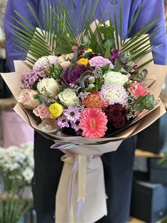 İthal Çiçek Buketi 9